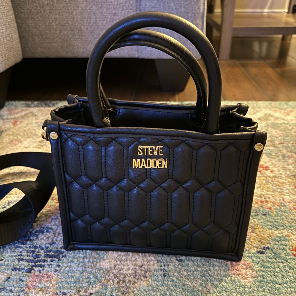 Steve Madden Black Quilted Bag